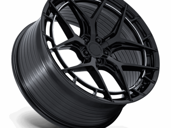 RIVIERA 20X10.5 5X120 72 +38 G-BLK